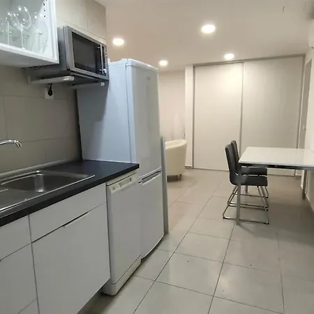 Cozy Detached With Pool Castelldefels
